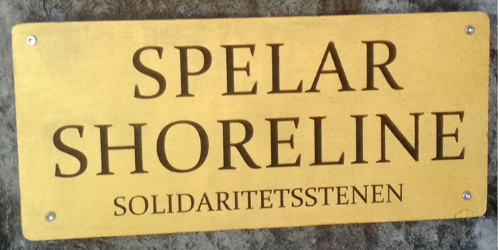 Solidaritetsstenen - Spelar Shoreline